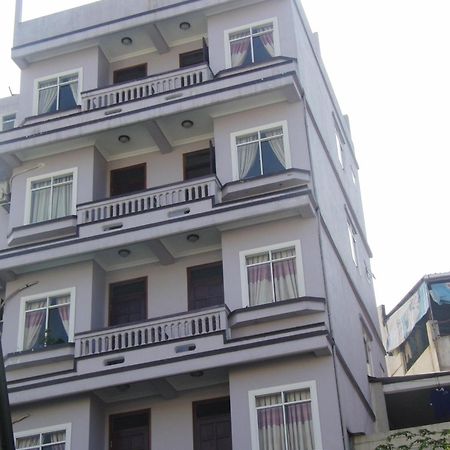 Star Binh Duong Hotel Hue Exterior photo